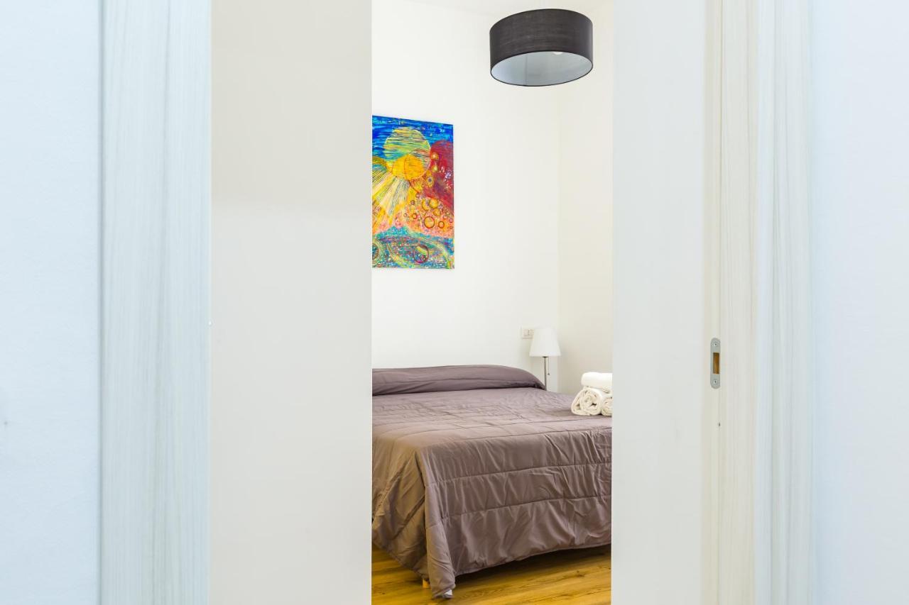 Barrio 133 - Double Bedroom In Center By Napoliapartments Buitenkant foto